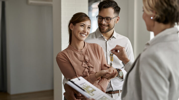 ¿Qué hacer antes de comprar una casa?