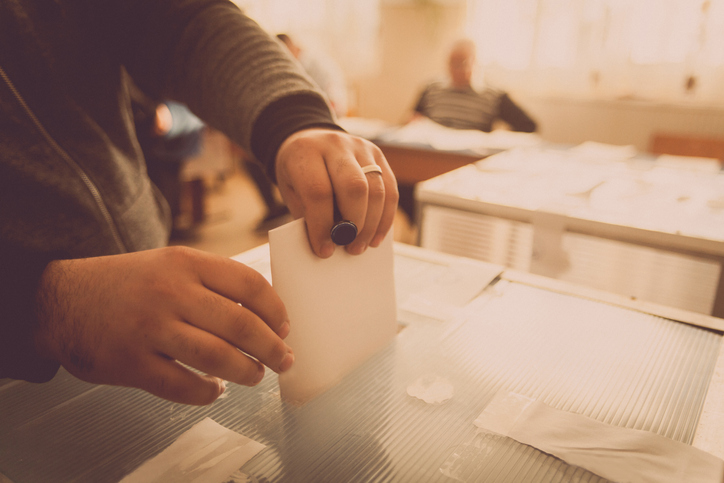 Cómo evitar ir a la mesa electoral