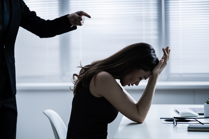 Cómo denunciar el acoso laboral