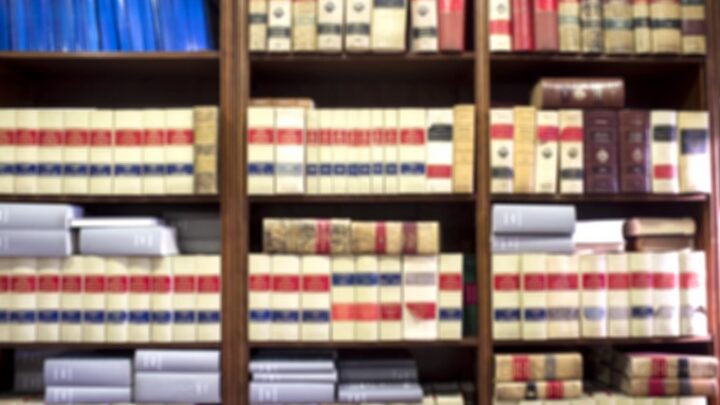 3 razones por las que acudir a profesionales al traducir documentos legales