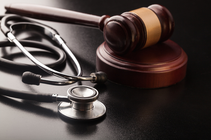 Cuando contratar a un abogado especialista en negligencias médicas
