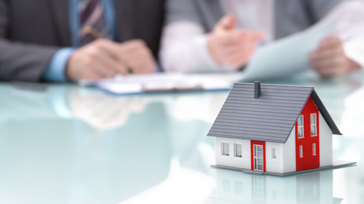 Cómo debe ser el contrato de arras