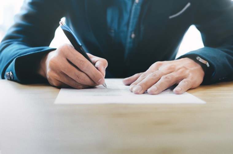 La importancia de una traducción jurada en contratos internacionales