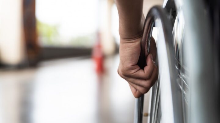 Incapacidad permanente: grados, cuánto se cobra y cómo pedirla