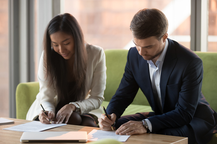 Ventajas e inconvenientes de los acuerdos prenupciales