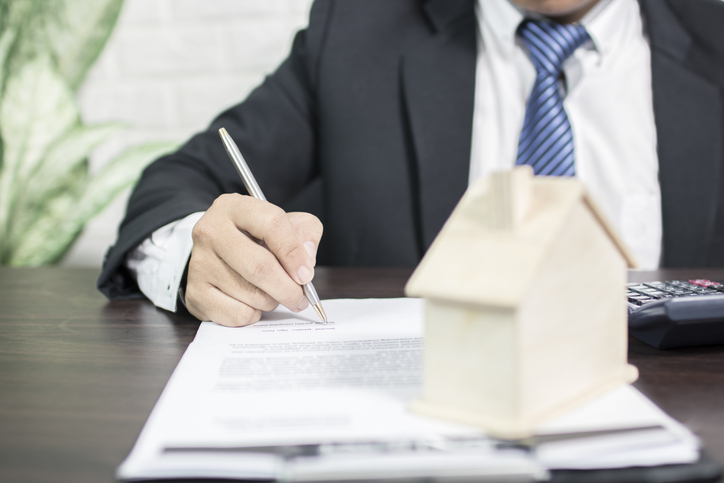 Las ventajas de contratar un administrador de fincas