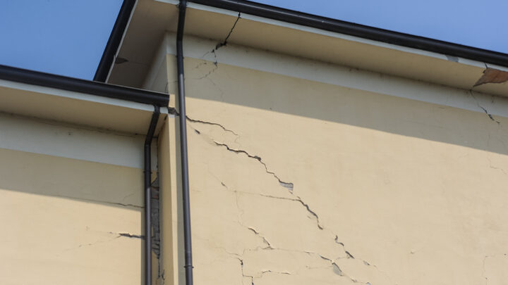 ¿Cómo y cuándo reclamar los defectos de construcción en una vivienda?