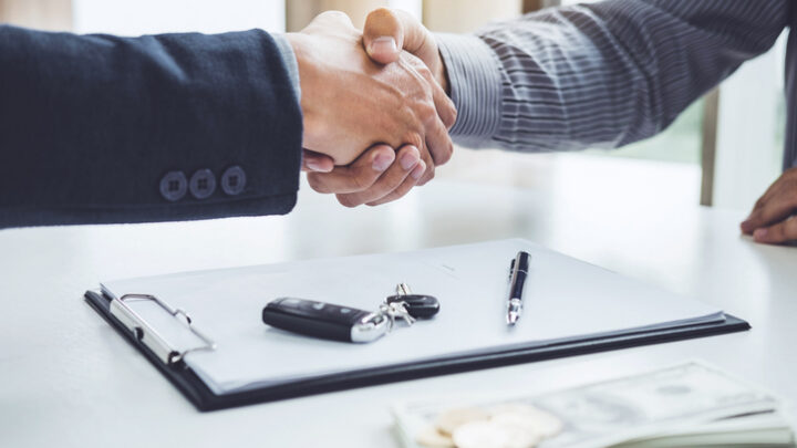 Cómo financiar la compra de un coche eléctrico