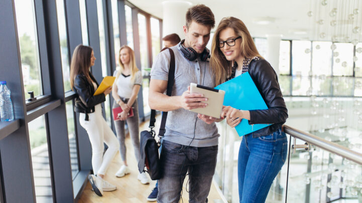 Estudiar derecho hoy: más allá de los juzgados, un camino con futuro